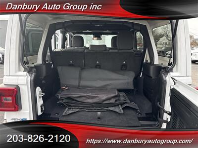 2024 Jeep Wrangler Sahara 4xe - Photo 15 - Danbury, CT 06810