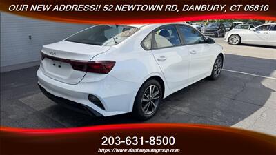 2023 Kia Forte LX   - Photo 5 - Danbury, CT 06810