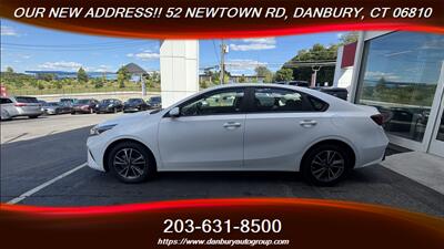 2023 Kia Forte LX   - Photo 2 - Danbury, CT 06810