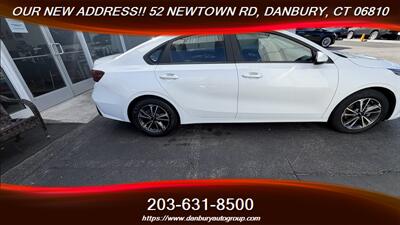 2023 Kia Forte LX   - Photo 6 - Danbury, CT 06810