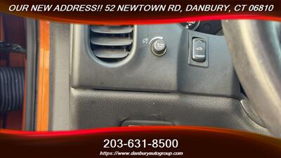2007 Chevrolet Corvette   - Photo 18 - Danbury, CT 06810