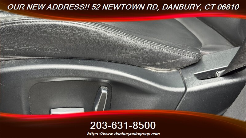 2019 Jaguar F-PACE 25t Premium - Photo 12 - Danbury, CT 06810