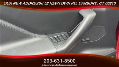 2019 Jaguar F-PACE 25t Premium - Photo 10 - Danbury, CT 06810