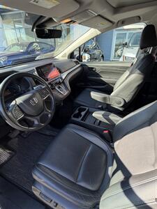 2022 Honda Odyssey EX-L - Photo 11 - Danbury, CT 06810
