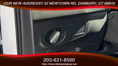 2022 Volkswagen Tiguan SE 4Motion - Photo 17 - Danbury, CT 06810