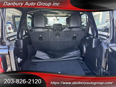 2021 Jeep Wrangler Unlimited Sahara   - Photo 12 - Danbury, CT 06810