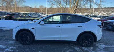 2021 Tesla Model Y Long Range - Photo 3 - Danbury, CT 06810