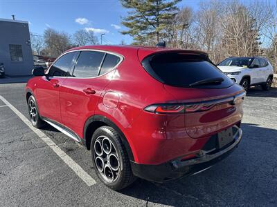 2024 Alfa Romeo Tonale Hybrid Ti e   - Photo 4 - Danbury, CT 06810