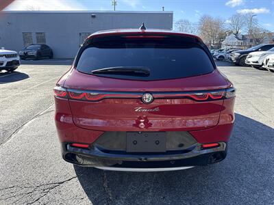2024 Alfa Romeo Tonale Hybrid Ti e   - Photo 5 - Danbury, CT 06810