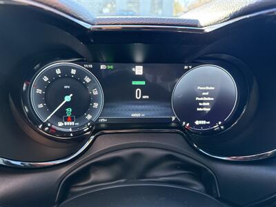 2024 Alfa Romeo Tonale Hybrid Ti e   - Photo 11 - Danbury, CT 06810