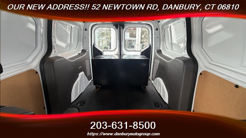 2022 Ford Transit Connect XLT - Photo 22 - Danbury, CT 06810
