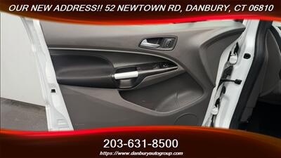 2022 Ford Transit Connect XLT - Photo 8 - Danbury, CT 06810