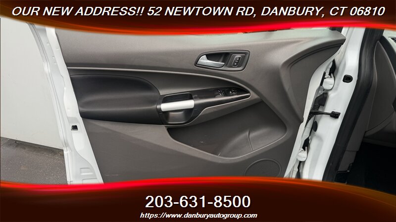 2022 Ford Transit Connect XLT - Photo 9 - Danbury, CT 06810