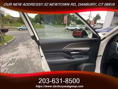 2024 Toyota Grand Highlander XLE - Photo 12 - Danbury, CT 06810