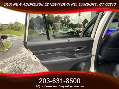 2024 Toyota Grand Highlander XLE - Photo 18 - Danbury, CT 06810
