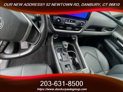 2024 Toyota Grand Highlander XLE - Photo 14 - Danbury, CT 06810