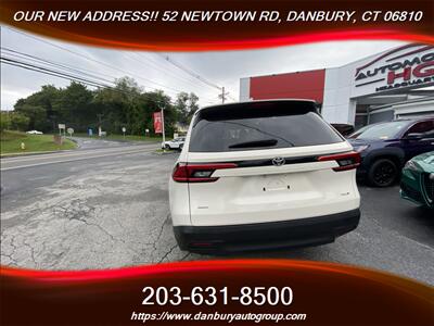 2024 Toyota Grand Highlander XLE - Photo 5 - Danbury, CT 06810