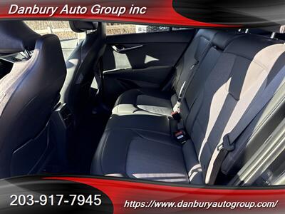 2025 Kia Niro EV Wind   - Photo 13 - Danbury, CT 06810