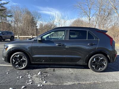 2025 Kia Niro EV Wind - Photo 3 - Danbury, CT 06810