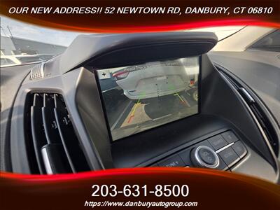 2019 Ford Escape SEL   - Photo 18 - Danbury, CT 06810