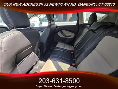 2019 Ford Escape SEL   - Photo 7 - Danbury, CT 06810