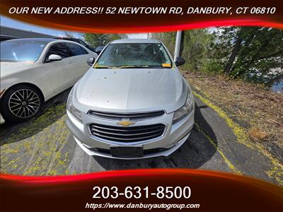 2015 Chevrolet Cruze LS Auto   - Photo 2 - Danbury, CT 06810