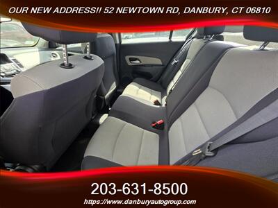 2015 Chevrolet Cruze LS Auto   - Photo 6 - Danbury, CT 06810