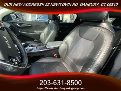 2023 Kia EV6 Wind   - Photo 14 - Danbury, CT 06810