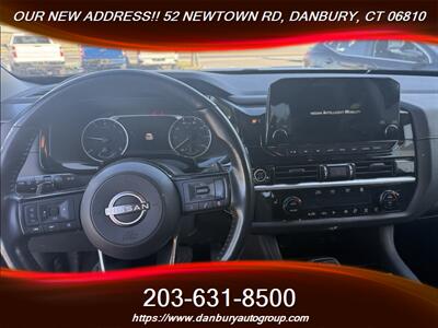 2023 Nissan Pathfinder SL   - Photo 10 - Danbury, CT 06810