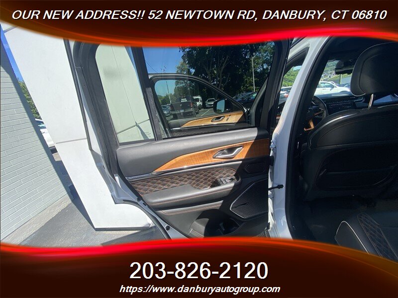 2023 Jeep Grand Cherokee Summit 4xe - Photo 30 - Danbury, CT 06810