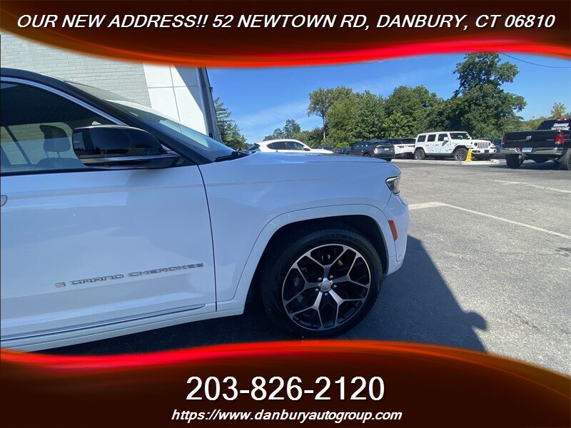 2023 Jeep Grand Cherokee Summit 4xe - Photo 12 - Danbury, CT 06810
