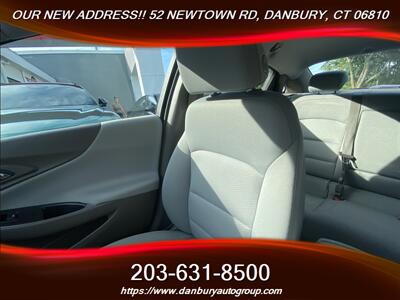 2023 Chevrolet Malibu LT - Photo 15 - Danbury, CT 06810
