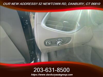 2023 Chevrolet Malibu LT - Photo 13 - Danbury, CT 06810