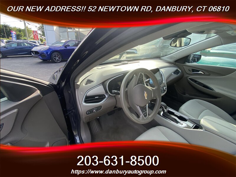 2023 Chevrolet Malibu LT - Photo 10 - Danbury, CT 06810