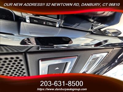 2019 Land Rover Range Rover Sport HSE   - Photo 17 - Danbury, CT 06810