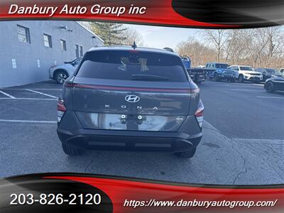 2025 Hyundai KONA SEL   - Photo 5 - Danbury, CT 06810
