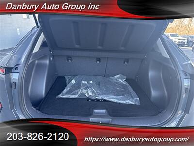 2025 Hyundai KONA SEL   - Photo 9 - Danbury, CT 06810