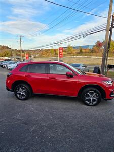 2024 Honda HR-V EX-L   - Photo 3 - Danbury, CT 06810