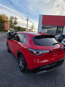 2024 Honda HR-V EX-L   - Photo 5 - Danbury, CT 06810