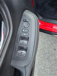 2024 Honda HR-V EX-L   - Photo 18 - Danbury, CT 06810