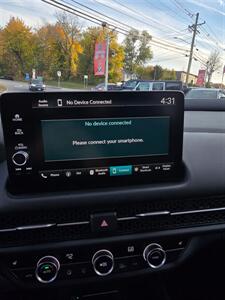 2024 Honda HR-V EX-L   - Photo 16 - Danbury, CT 06810
