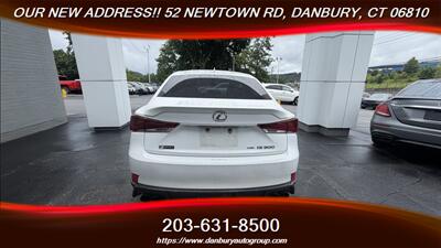2017 Lexus IS 300 - Photo 4 - Danbury, CT 06810