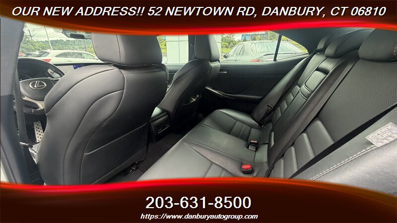 2017 Lexus IS 300 - Photo 24 - Danbury, CT 06810