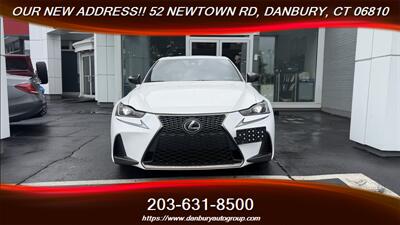 2017 Lexus IS 300 - Photo 8 - Danbury, CT 06810