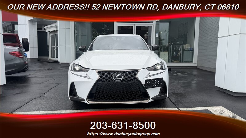 2017 Lexus IS 300 - Photo 8 - Danbury, CT 06810