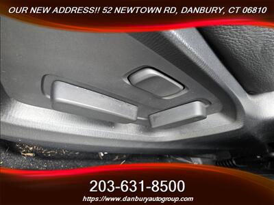 2023 Mazda CX-5 2.5 S Preferred   - Photo 10 - Danbury, CT 06810