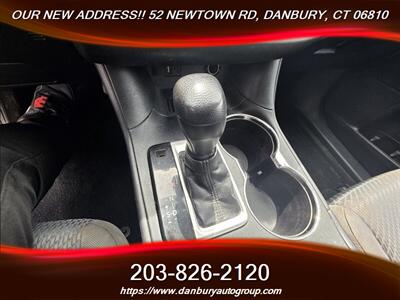 2016 Toyota Highlander LE   - Photo 16 - Danbury, CT 06810
