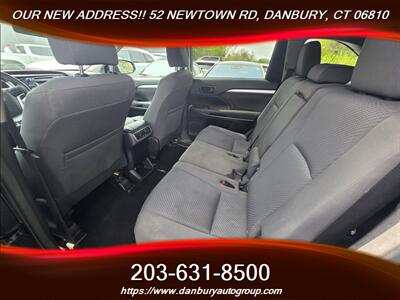 2016 Toyota Highlander LE   - Photo 5 - Danbury, CT 06810