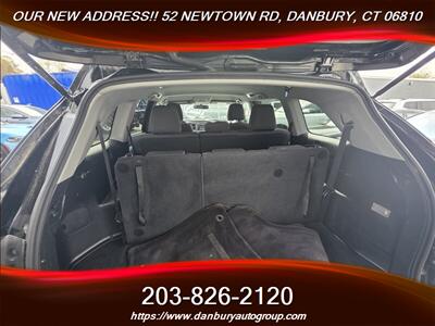 2016 Toyota Highlander LE   - Photo 3 - Danbury, CT 06810