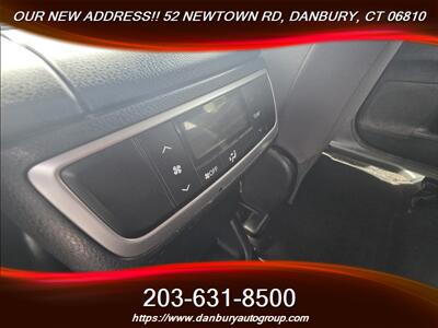 2016 Toyota Highlander LE   - Photo 7 - Danbury, CT 06810